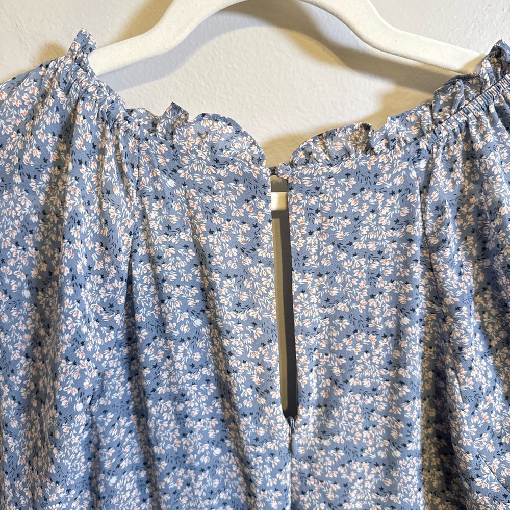 ASTR the Label • Long Sleeve Tiered‎ Ruffle Blue Floral Print Dress Ruched Sz Sm - Picture 9 of 10